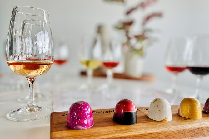Audrey Wilkinson Vineyard - Sweet Indulgence Experience - What You Get to Take Home: Etched Glass Plus Cocoa Nib Chocolate