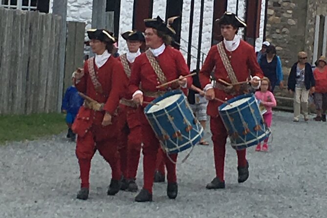 Black Wood Tours: Fortress of Louisbourg Tour - Membertou reserve: a visit with living culture context