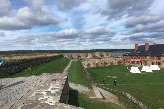 Black Wood Tours: Fortress of Louisbourg Tour - Fortress of Louisbourg: more than walls and cannon
