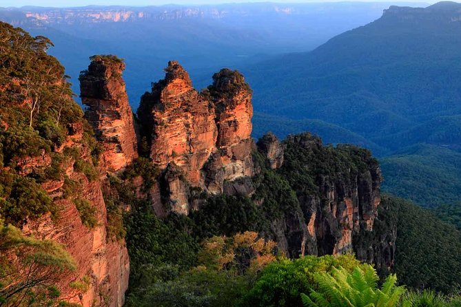 Blue Mountains Day Tour :Wildlife, Waterfall Walk & Three Sisters - Why this tour is great value for an 8-hour Blue Mountains day