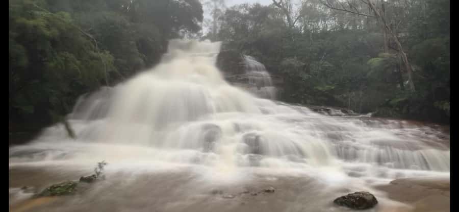 Blue Mountains day tour with Cruise, Scenic world pass & Zoo - Kings Tableland and Evans Lookout: where you get your bearings fast