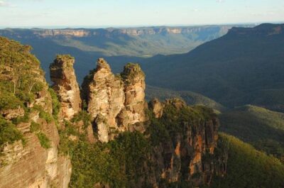 Blue Mountains Deluxe Small-Group Eco Wildlife Tour from Sydney - Calmsley Hill City Farm: wildlife time early, not rushed