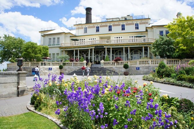 Blue Mountains Luxury Tour from Sydney - Getting out of Sydney in luxury, not in puzzle pieces