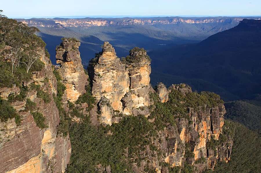 Blue Mountains: Private Tour with Wildlife and River Cruise - Scenic World in Katoomba: steep railway energy and Skyway views