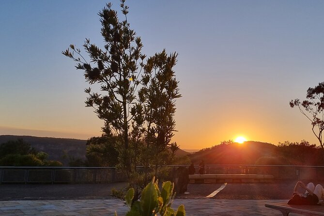Blue Mountains Sunset Tour | See Kangaroos & Koalas (Private Tour) - The Three Sisters timing: why you’ll want to slow down, not sprint