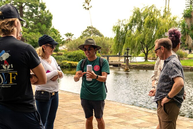 Foraging Tour: Botanical Gardens Walk & Picnic - The native-inspired picnic: harbour views and a box lunch vibe