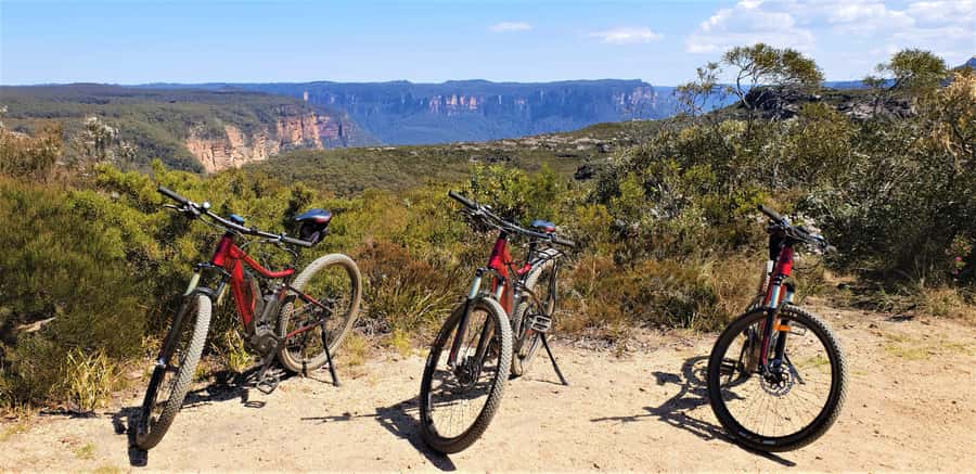 From Blue Mountains: Mountain e-Bike Ride, HANGING ROCK - Blackheath Start: Gear-Up and Get Your Bearings