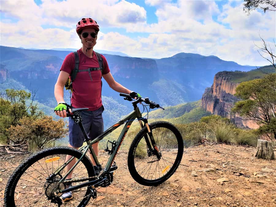 From Blue Mountains: Mountain e-Bike Ride, HANGING ROCK - Burramoko Ridge Firetrail: Dirt, Ridge Views, and Real Effort
