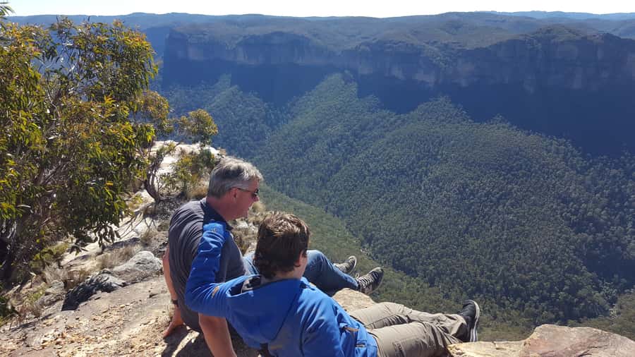 From Blue Mountains: Mountain e-Bike Ride, HANGING ROCK - Riding to Grose Wilderness and the Lookout Turnaround