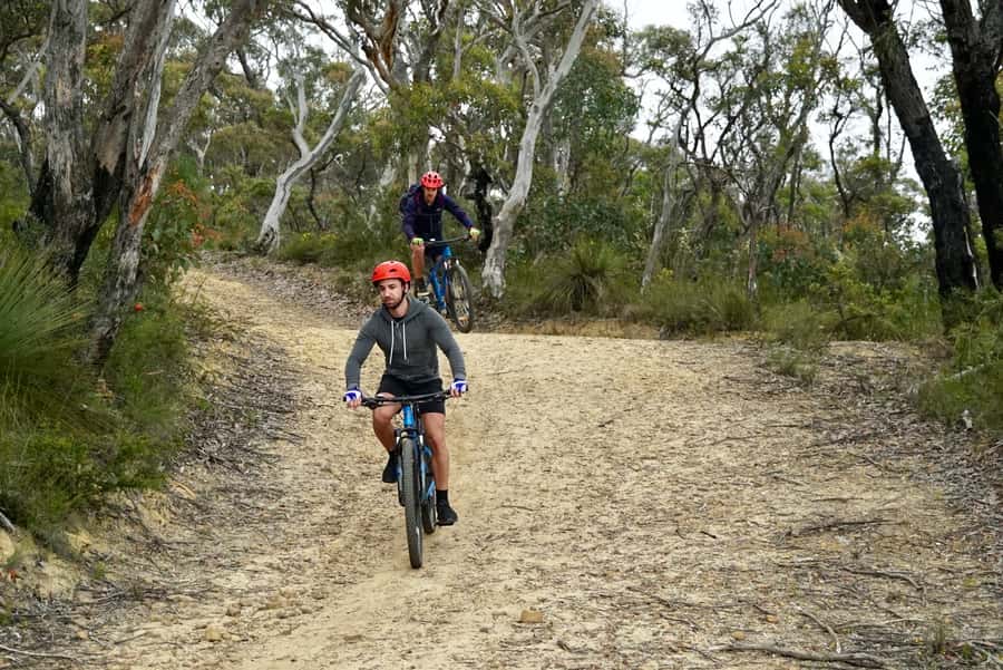 From Blue Mountains: Mountain e-Bike Ride, HANGING ROCK - Baltzers Lookout to Hanging Rock: No Fences, Big Heart-Rate Views