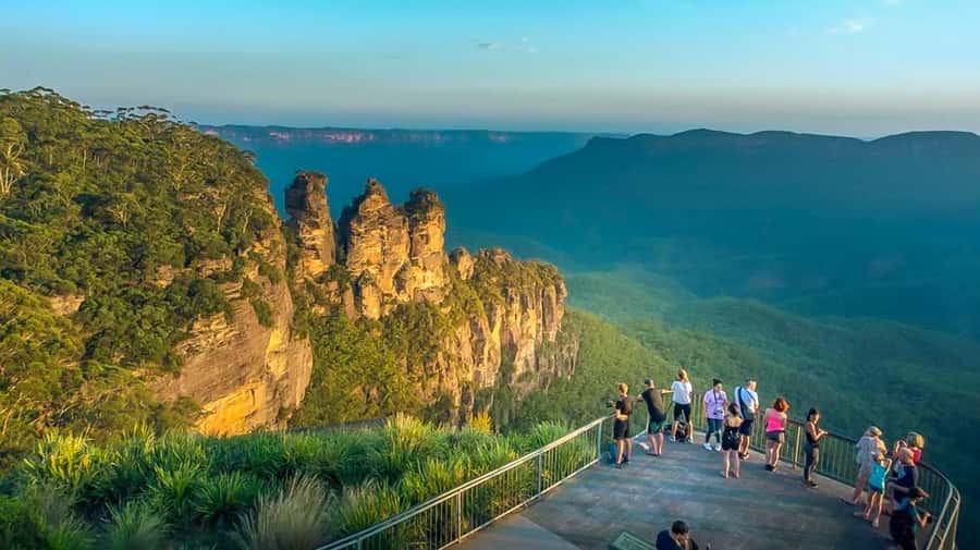 From Sydney: Blue Mountains Private Tour with Wildlife Park - Driver-First Service: What You Get (and Don’t)