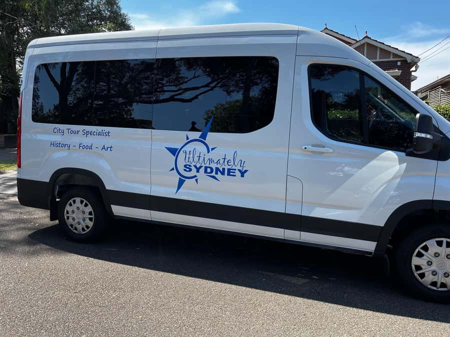 Half Day Small Group : The Story of Sydney Tour - Four Seasons Sydney pickup: easy start, low hassle