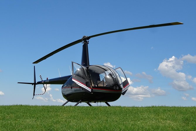 Hunter Valley Broken Back Range Helicopter Flight from Cessnock - Comfort rules: weight limits, children, and service animals