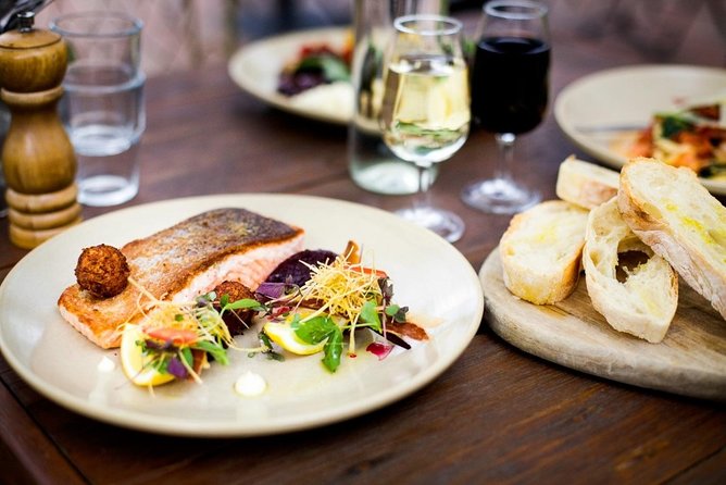 Hunter Valley Highlights Private Wine Tour from Sydney - Cafe Enzo lunch: plan on paying for food and drinks