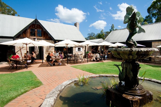 Hunter Valley Romantic Bubbly Breakfast Helicopter Tour from Cessnock - The Air Portion: Smooth Handling, Great Company, and Real Views