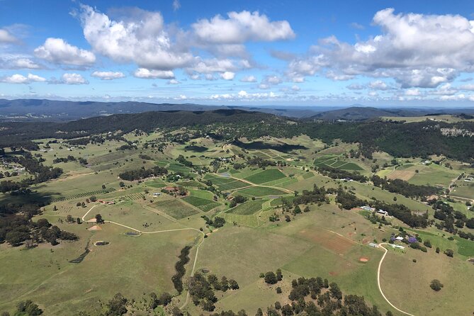 Hunter Valley Romantic Bubbly Breakfast Helicopter Tour from Cessnock - Landing for Breakfast: Champagne in a Beautiful Setting