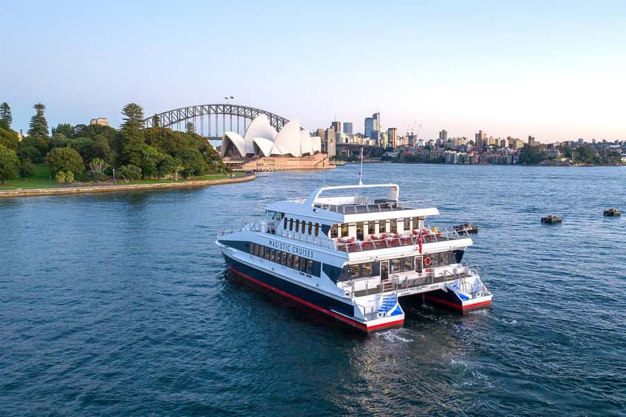 Luxury Catamaran Lunch Cruise with Deluxe Buffet - Deluxe buffet lunch: how the menu works with your day