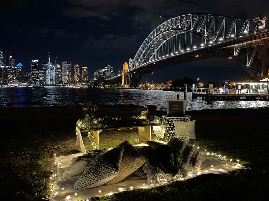 Luxury Picnic for 2 with Sydney Harbour Views at Kirribilli - Copes Lookout in Kirribilli: the views that do the heavy lifting