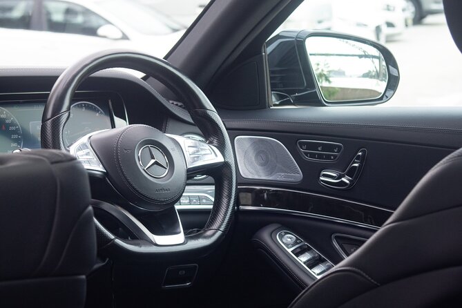 Luxury Sydney Airport Departure Transfer - Sedan/SUV - Price and Value: When Up to 3 People Share the Cost