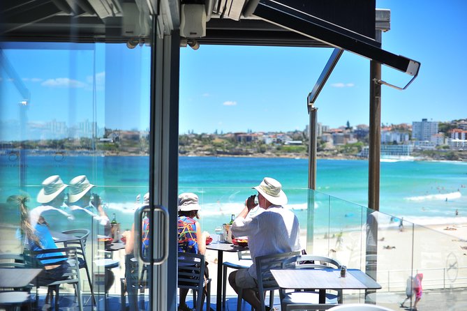 Luxury Sydney City Private Tour - Stop 3–4: Harbour perspectives and Mrs Macquarie’s Chair