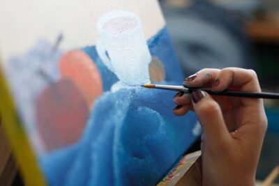 Paint and Sip Classes Sydney: Acrylic Art, Canvas & Wine - Acrylic painting without the intimidation factor