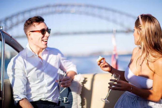Private 2 Hour Icons and Highlights Cruise of Sydney Harbour - Sydney Opera House from the water: photo time you can actually enjoy