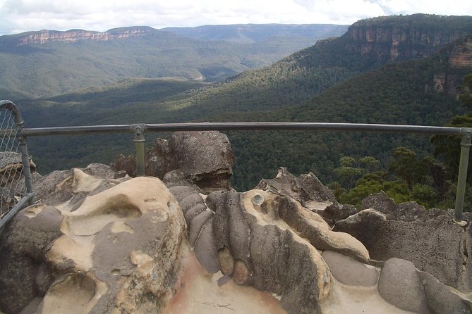 PRIVATE Blue Mountains Tour with Expert Guide - Leura’s Garden-Village Feeling: A Change of Scene