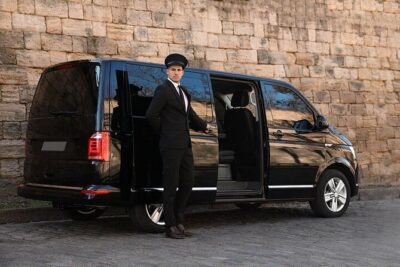 Private One-Way Airport Transfer from Sydney Airport to Sydney - The 15-minute A/C ride: quick, direct, and built for comfort