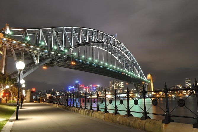 Private Sydney Harbour Sunset Photo Tour & Cruise - Golden hour timing with a 4:30 pm start