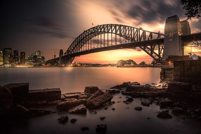 Private Sydney Harbour Sunset Photo Tour & Cruise - Mrs Macquarie’s Chair: the Opera House and Harbour Bridge moment