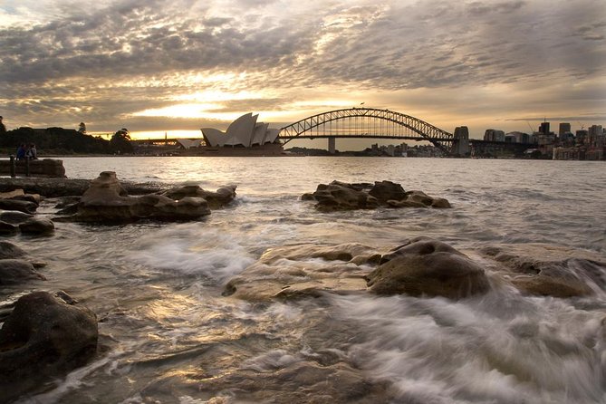 Private Sydney Harbour Sunset Photo Tour & Cruise - The Rocks: cobbled back lanes and a harbour panorama