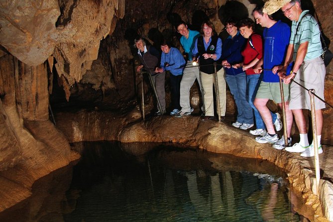 Private Tour: Jenolan Caves & Blue Mountains in a day - Blue Lake: short walk, wildlife chance, no pressure