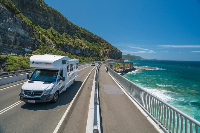 Private Tour: Sydney South Coast & Highlands - Bald Hill lookout and the Sea Cliff Bridge drama