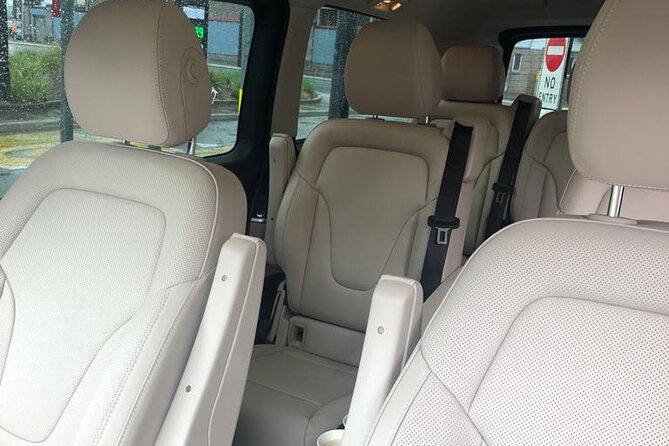 Private Transfer from Sydney Airport to Sydney (CBD)Hotel or Port - From Sydney Airport to the CBD or Port: the job it does best