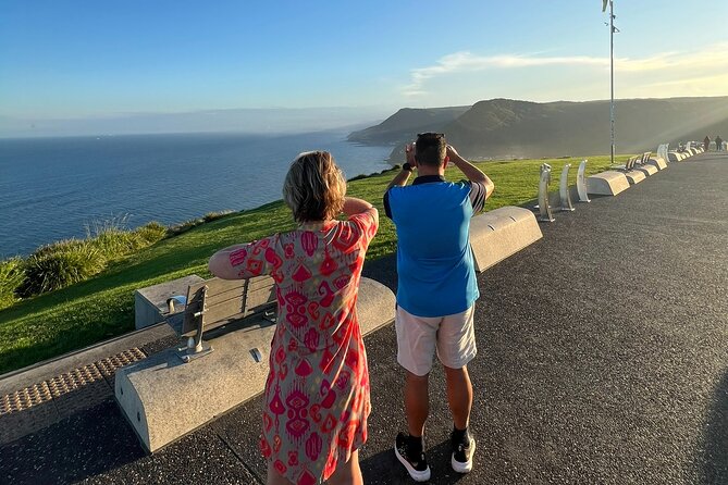 Private Wildlife Waterfalls and Wine Day Tour from Sydney - Bulli Beach Lunch: A Real Seaside Break (With Optional Swim Time)