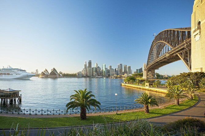 Small Group Tour Sydney City Highlights and Hidden Gems - Watsons Bay and The Gap Park: cliffs, sea spray, and strong views