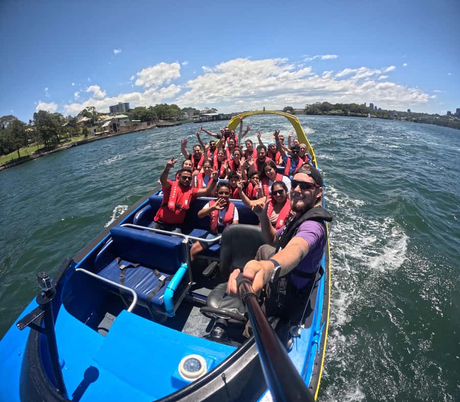 Sydney: 30-Minute Jet Boat Ride from Darling Harbour - Should you book this Darling Harbour jet boat ride?