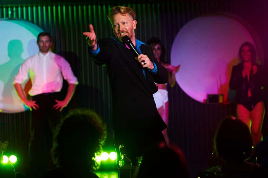 Sydney: Cabaret Dinner Show at the Honeycomb Club - Getting there: Potts Point’s stairs and the Honeycomb Club entrance
