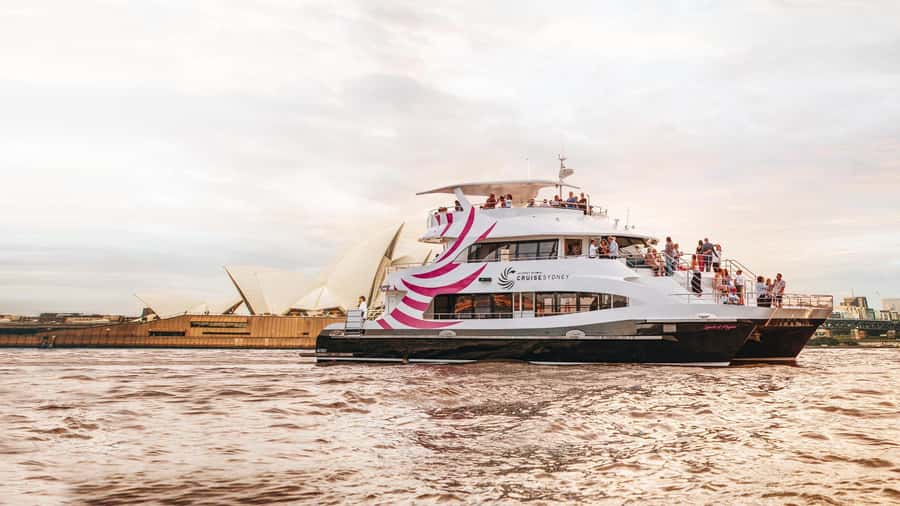 Sydney: Dinner Cruise with 3-Course Meal - Boarding Times and How to Get Your Bearings Fast