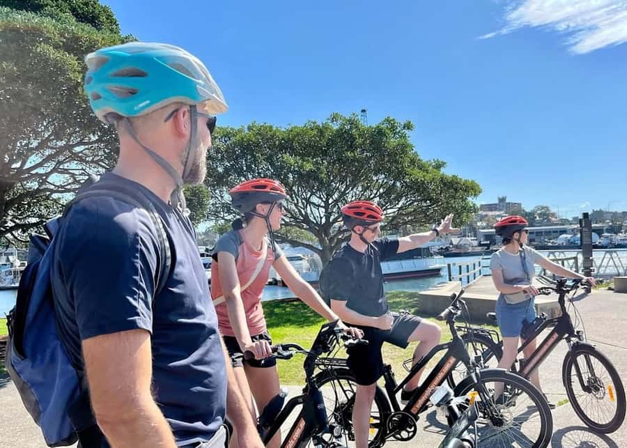 Sydney: Electric Bike Rental & Wheel Explorer Audio Guide - Wharves, Woolloomooloo, and the Finger Wharf story