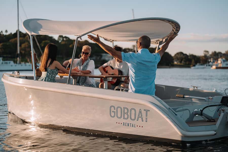 Sydney: Electric Boat Rental from Cabarita Point - Cabarita Point to the Parramatta River: the Big Idea