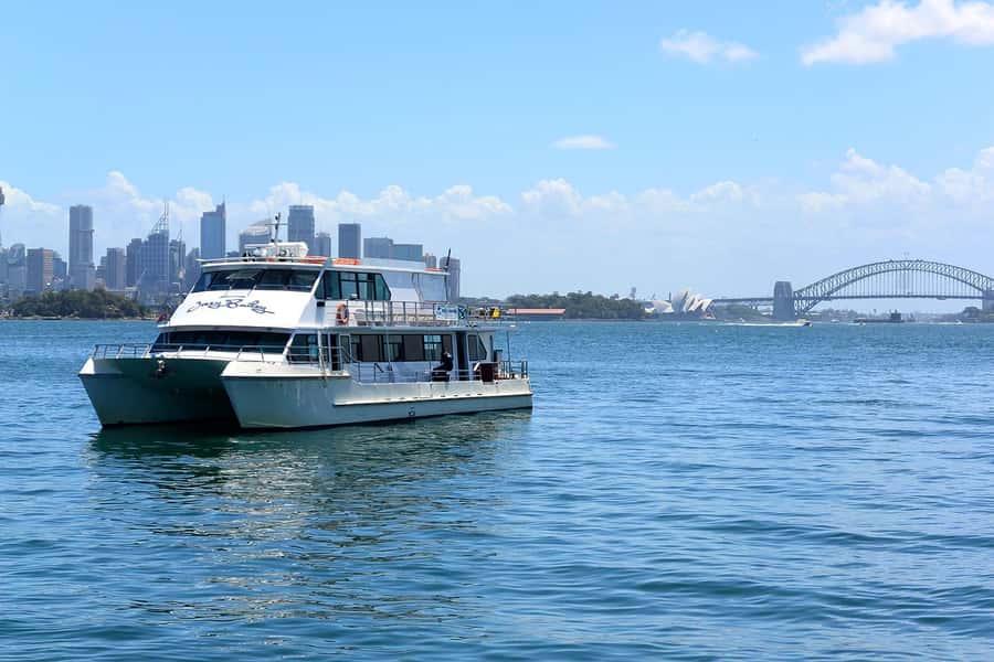 Sydney: Flexi Pass - Pick 3, 5 or 7 Experiences - Adventure Clues, Escape Hunt, ghost tours, archery, and VR: the fun part