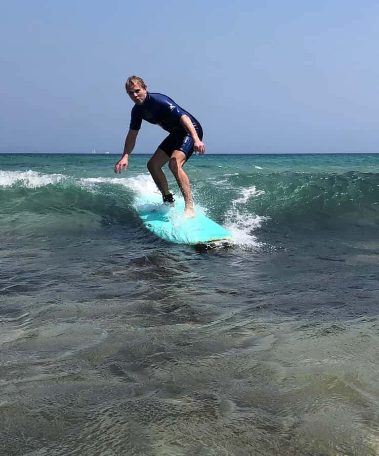 Sydney: Full Day Learn to Surf Adventure - Incl BBQ Lunch - Private access in Botany Bay National Park: why it helps beginners