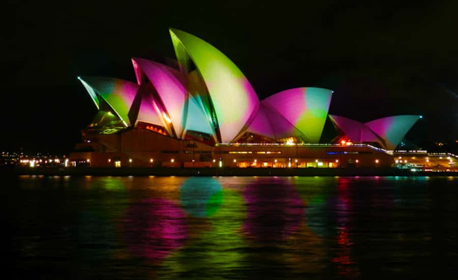 Sydney Harbour: 30 Minute Slow Jet Boat Vivid Cruise - The bottom line: should you book this slow jet boat Vivid cruise?