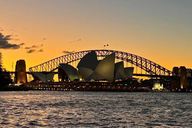 Sydney Harbour Discovery Dinner Cruise Scenic Sights and Buffet - FAQ
