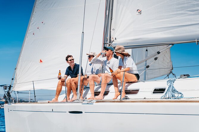 Sydney Harbour Sail Like a Local Lunch Tour - Queens Beach: Lunch, 2 Hours of Swimming Time, and a Real Reset