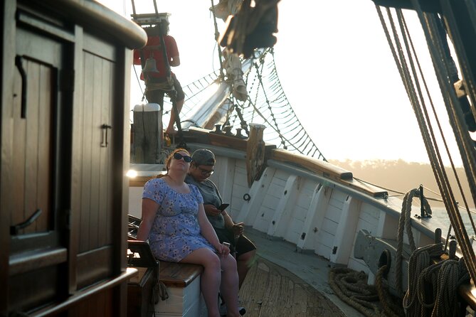 Sydney Harbour Tall Ship Wine & Canapes Evening Cruise - The 2.5-hour tall ship loop: what that time feels like
