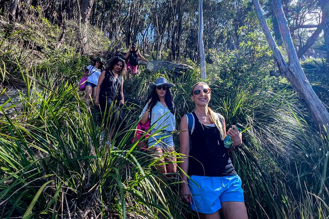 Sydney: Ku-ring-gai Chase National Park with Hike, Swim, Picnic - What to bring (and how to handle moderate walking without stress)