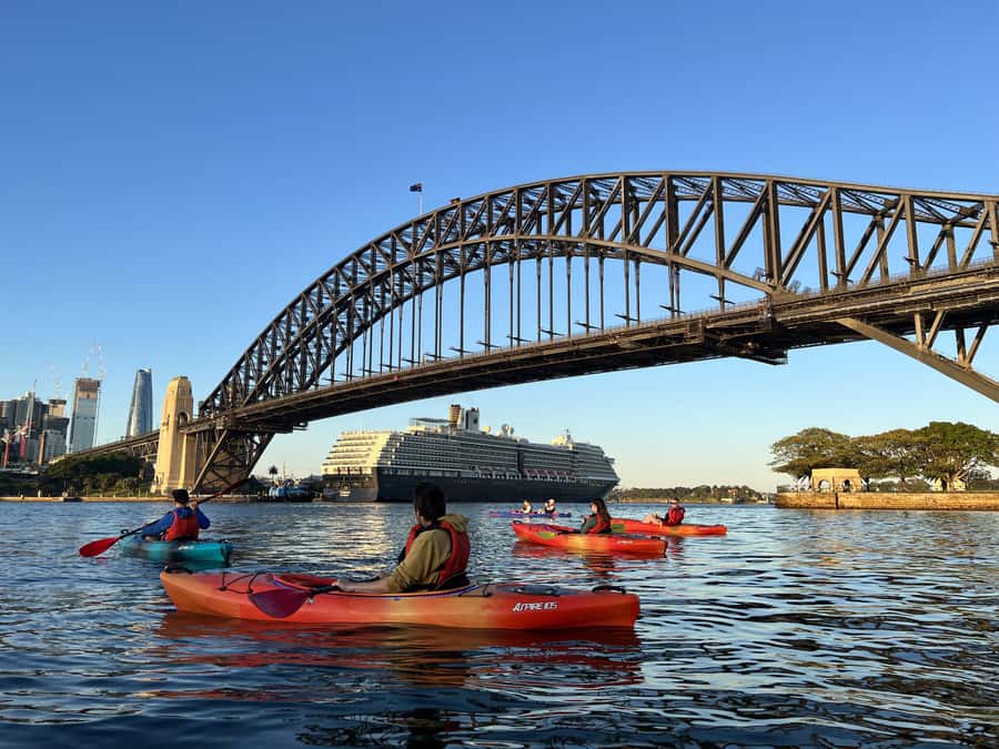 Sydney: Opera House and Harbour Guided Kayak Tour - The paddling route: Opera House photo stop, bridge views, and time to breathe