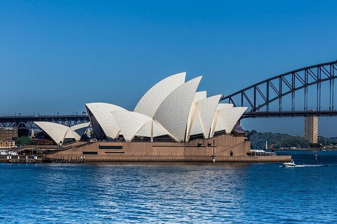 Sydney Private Custom Walking Tour with A Guide (Private Tour) - Sydney Tower Views and Westfield-Style Photo Time